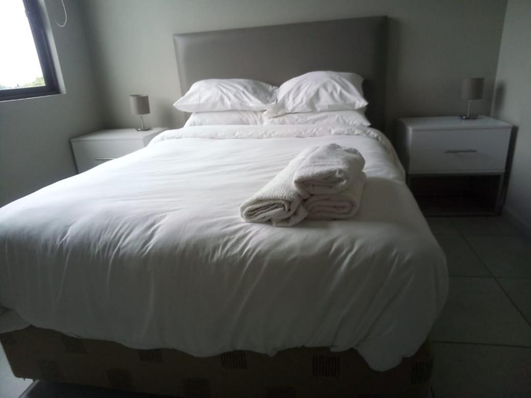 Rosebank Accommodation Johannesburgo Exterior foto